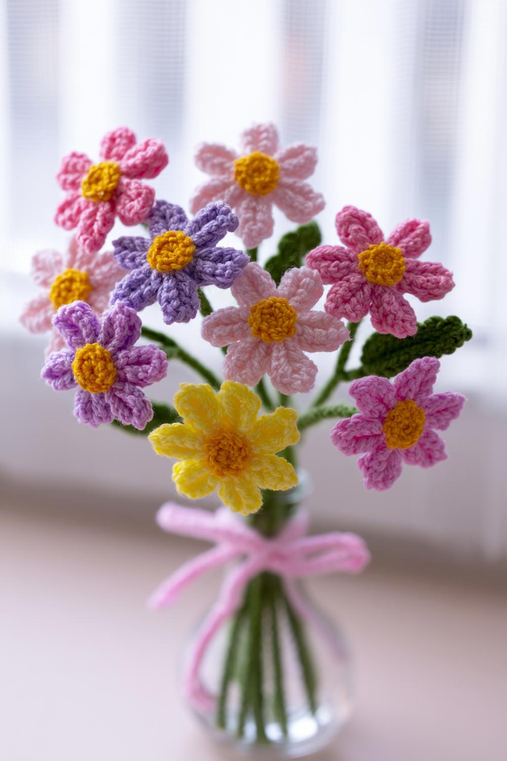 15 Häkelblumen Anleitung - Blumen häkeln für Anfänger