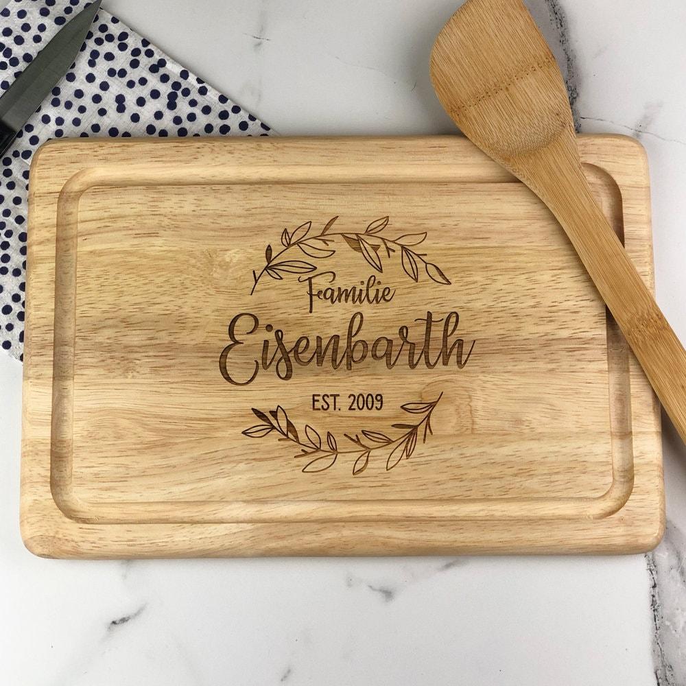 Graviertes Holzgeschenk mit Namen