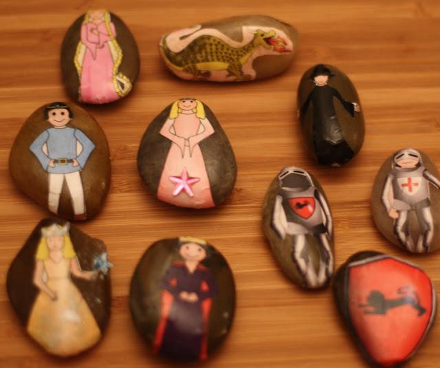 Steinfiguren erzählen kleine Kindergeschichten