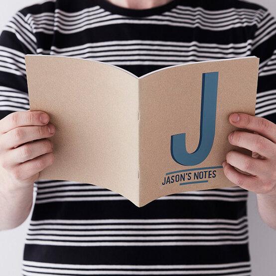 Notizbuch mit personalisiertem Einband