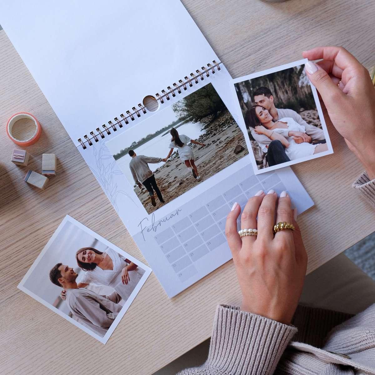 Selbstgemachter Fotokalender mit Bildern